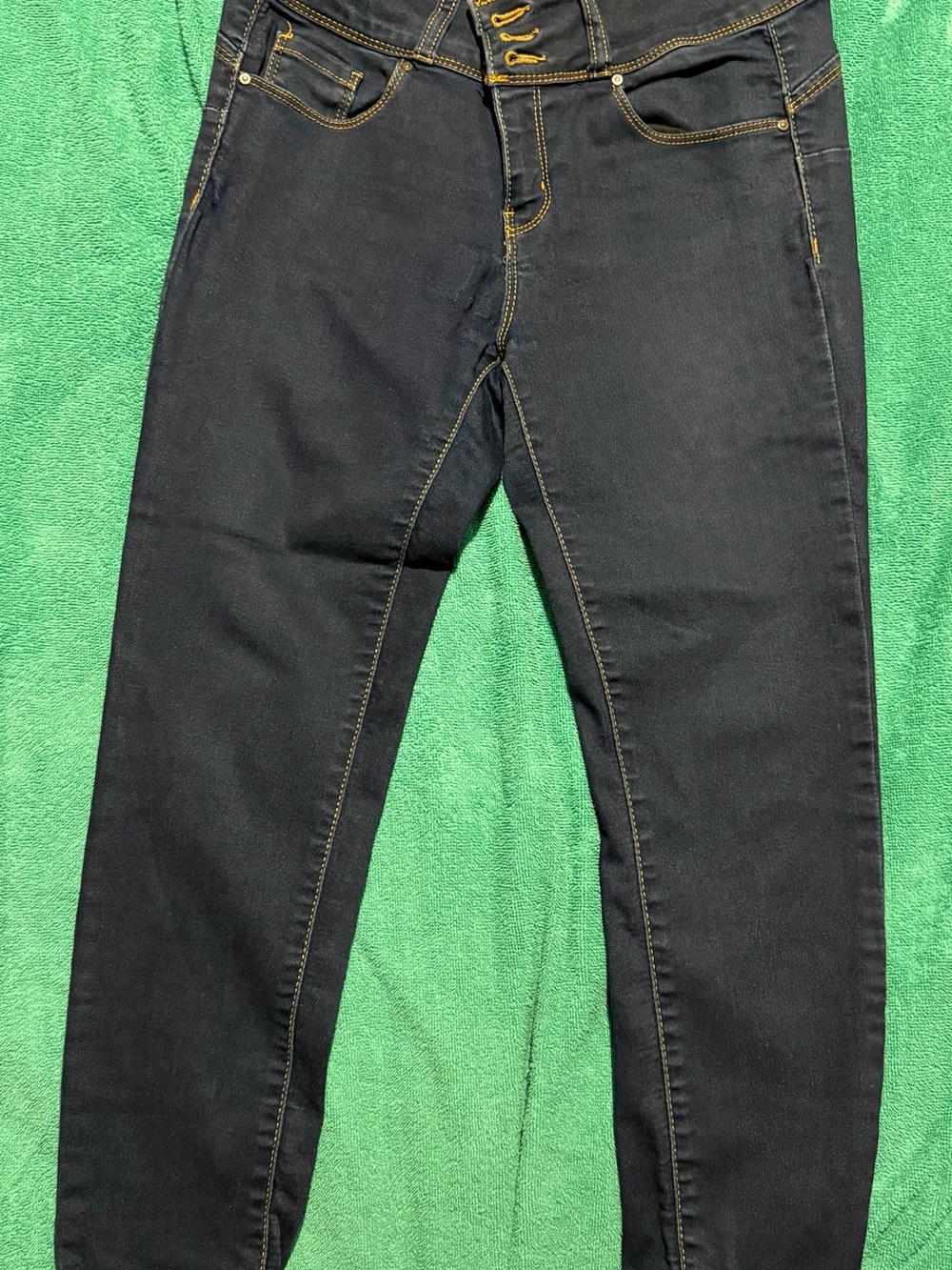 Wax Jean Women’s  Skinny Stretch Jeans with Contrasting Stitch